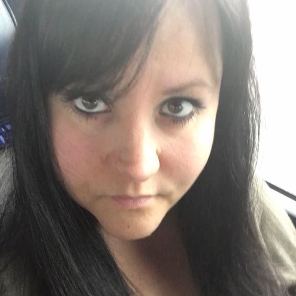 Meet your Posher, Ivy - Picture 1 of 1